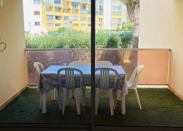 T2 ,4 Couchages ,Climatise ,Terrace ,En Face D\'Aqualand ,Plage Rochelongue